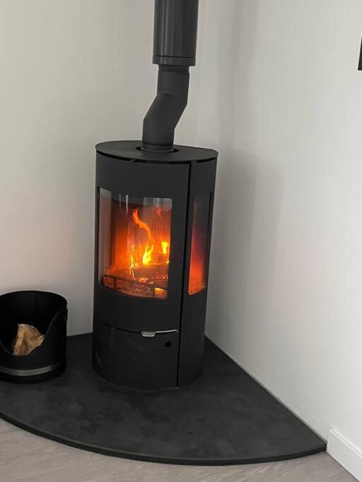 Hedd Wen Villa Llanllyfni Luaran gambar