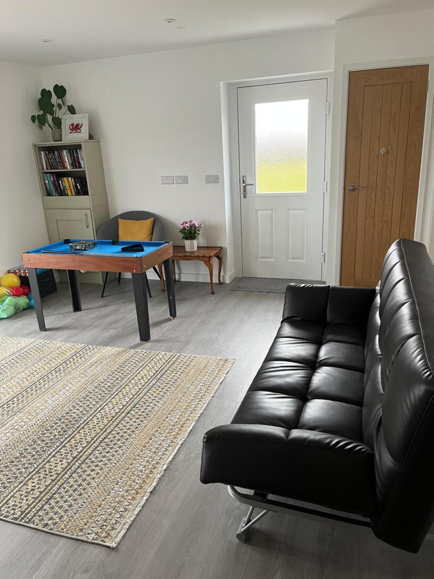 Hedd Wen Villa Llanllyfni Luaran gambar